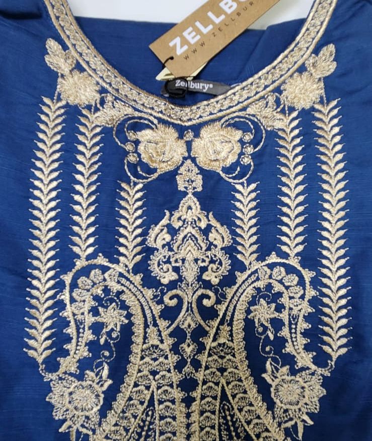Zellbury khaddar 3PC embroidered suit close-up - premium winter ethnic wear for women