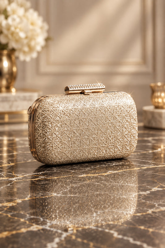 Gold Clutch -J32