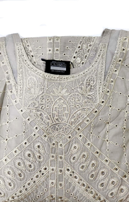 Embroidered Lawn 3PC- RW3-09