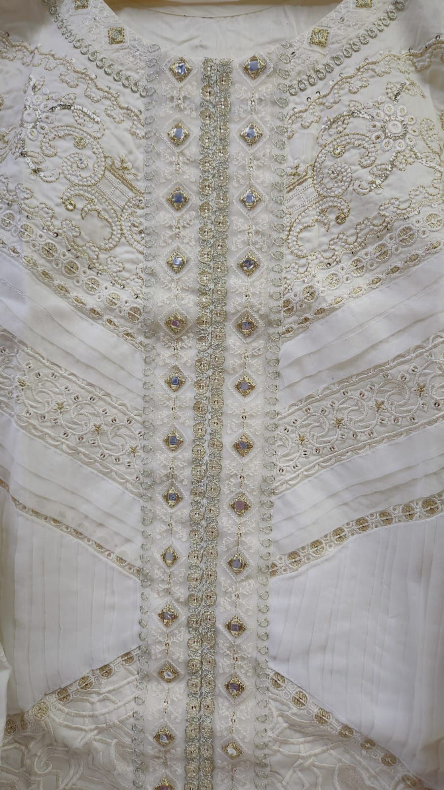 Emboridered Off-White Lawn- stitched 3pc-RW3-73