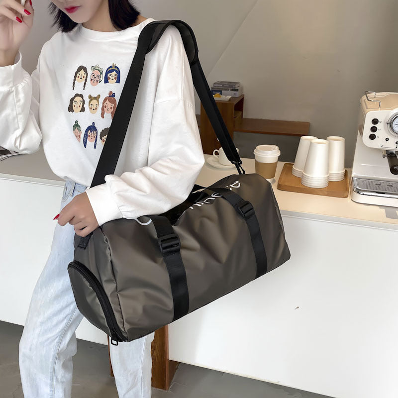 Grey Gym Fitness Bag – Lightweight, Waterproof, and Spacious
