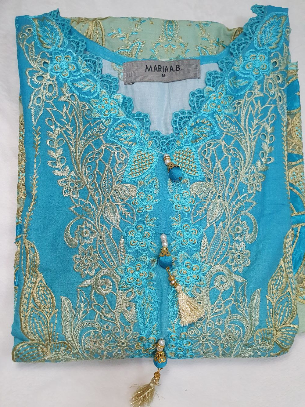 Maria B Inspired Green Embroidered Cotton Lawn Suit – Stitched 3pc-RW3-151