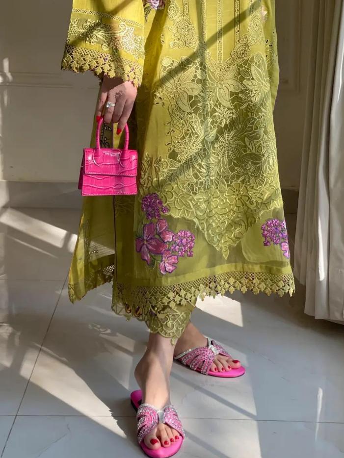 Green Embroidered Lawn 2p shirt and Trousers-Festive Collection