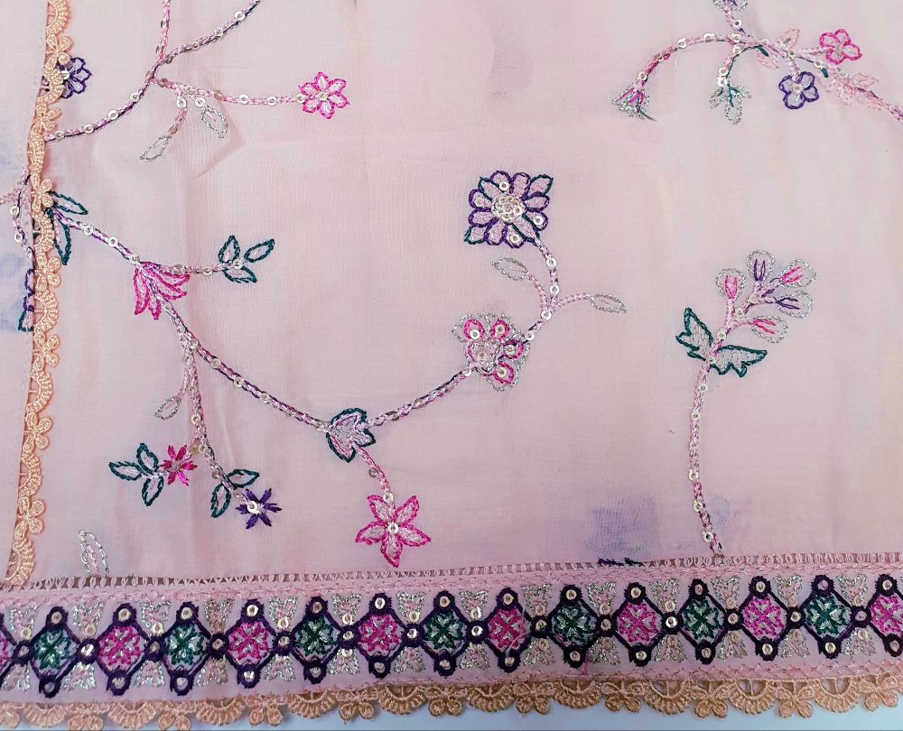 Zari and sequence embroidered lawn 3pc suit - close-up embroidery detail