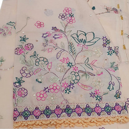 Zari and sequence embroidered lawn 3pc suit - close-up embroidery detail